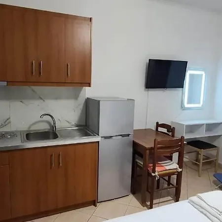 Xhimi Guest house