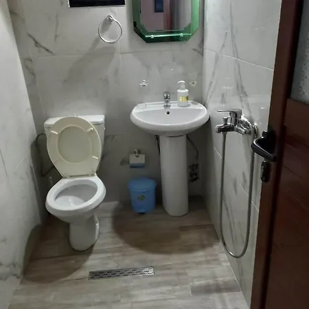 Guest house Xhimi *